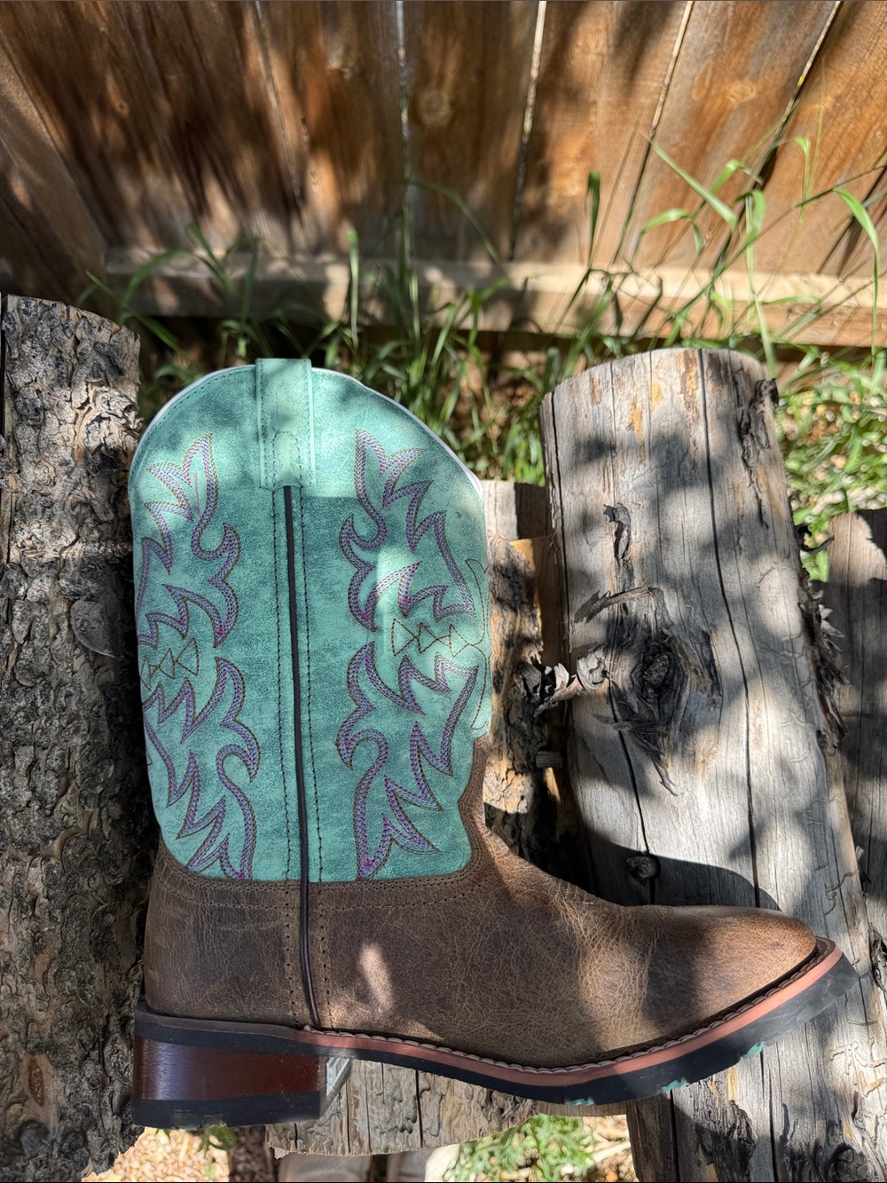 Laredo Brown Leather Foot and Mint Green Stitch Shaft Heeled Cowboy Boots - Picture 3 of 6